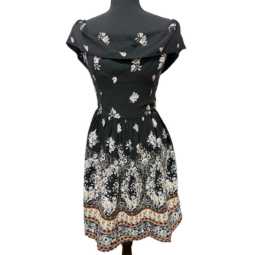 Abercrombie & Fitch Womens M Off Shoulder Floral Fit Flare Mini Dress Black